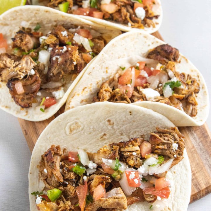 Slow Cooker Carnitas Tacos