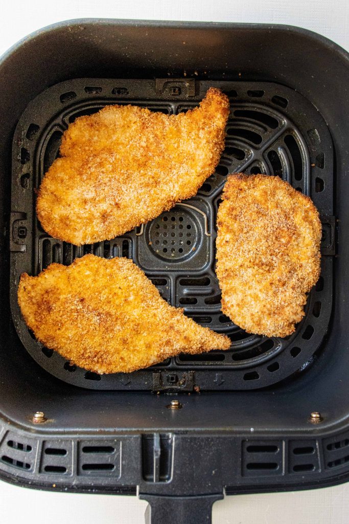 chicken cutlets in an air fryer