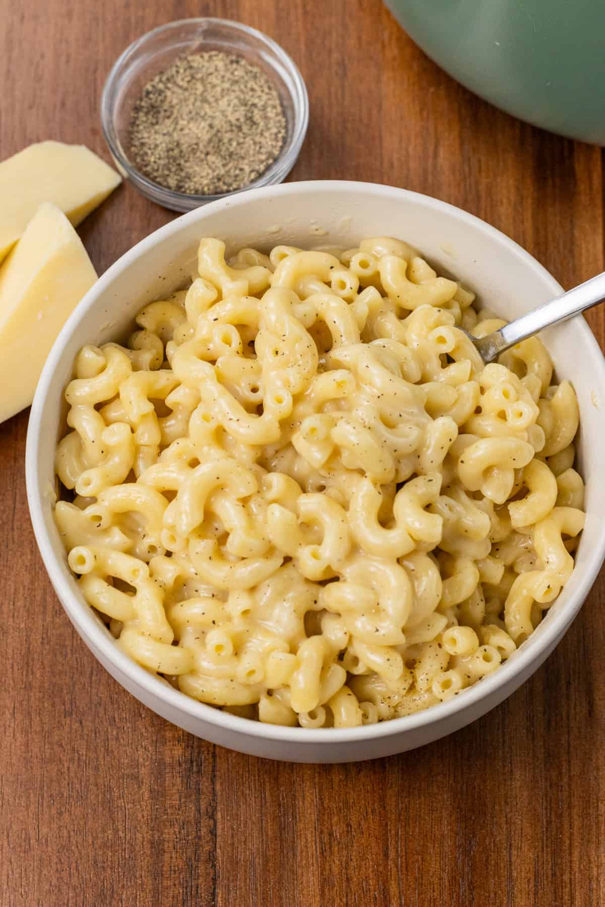 White Cheddar Mac And Cheese In Bowl