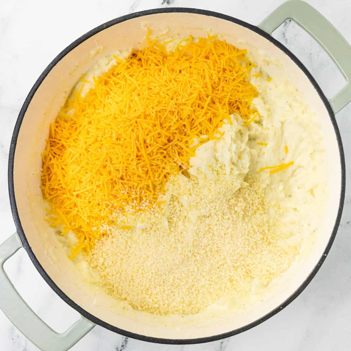 Cheesy Mashed Potatoes Mash